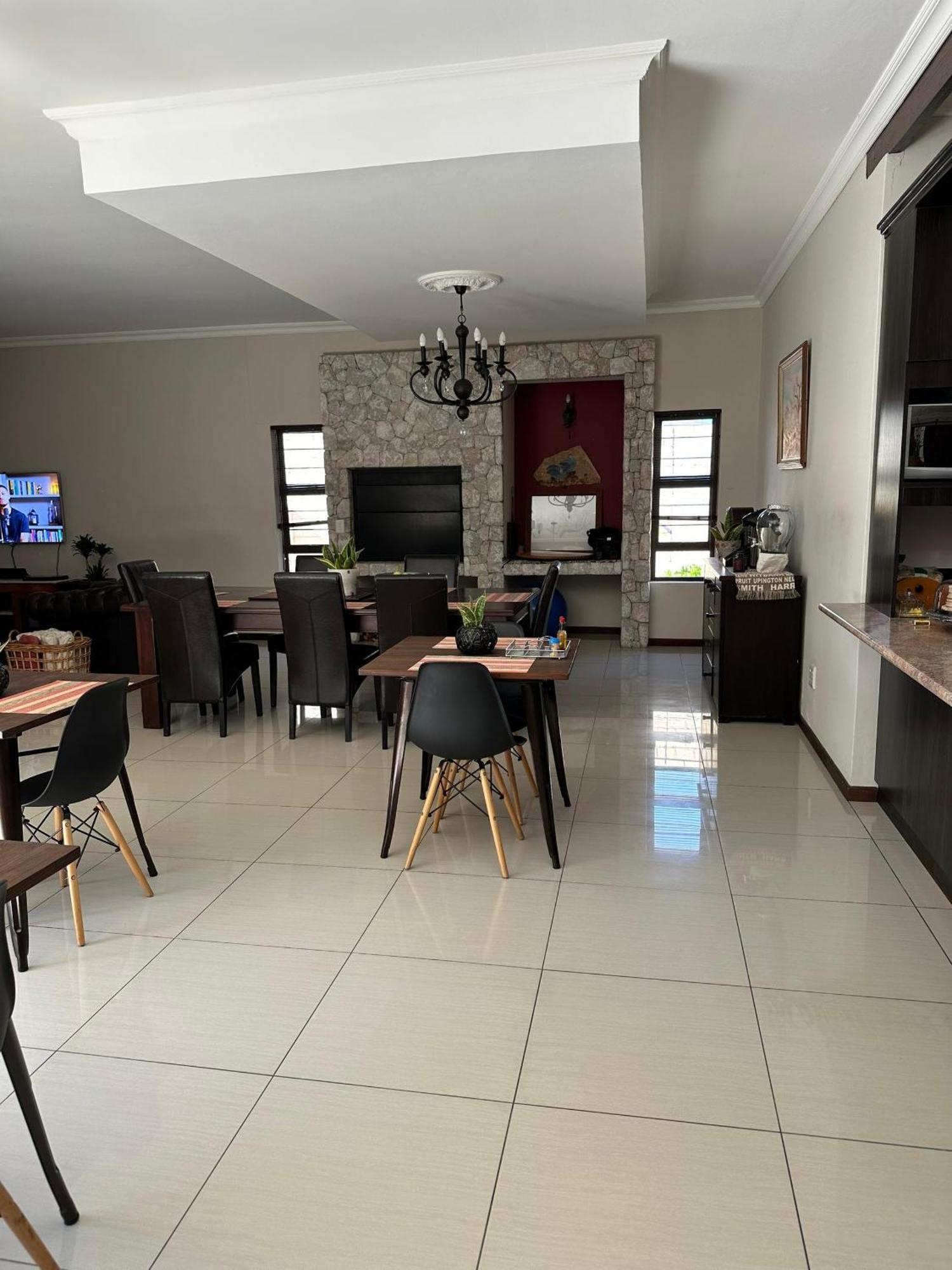 سواكوبموند Cora'S Boutique Bed & Breakfast المظهر الخارجي الصورة