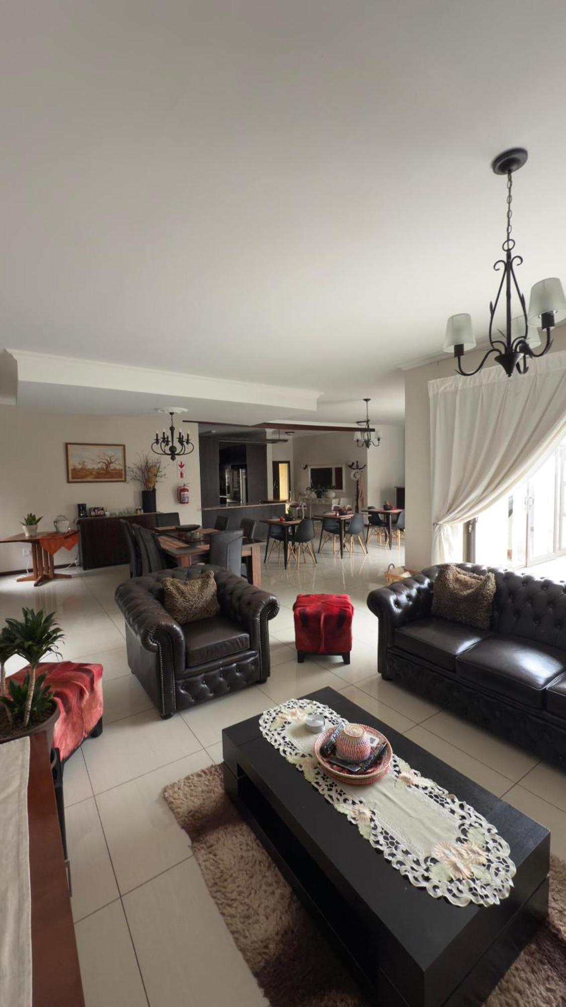 سواكوبموند Cora'S Boutique Bed & Breakfast المظهر الخارجي الصورة